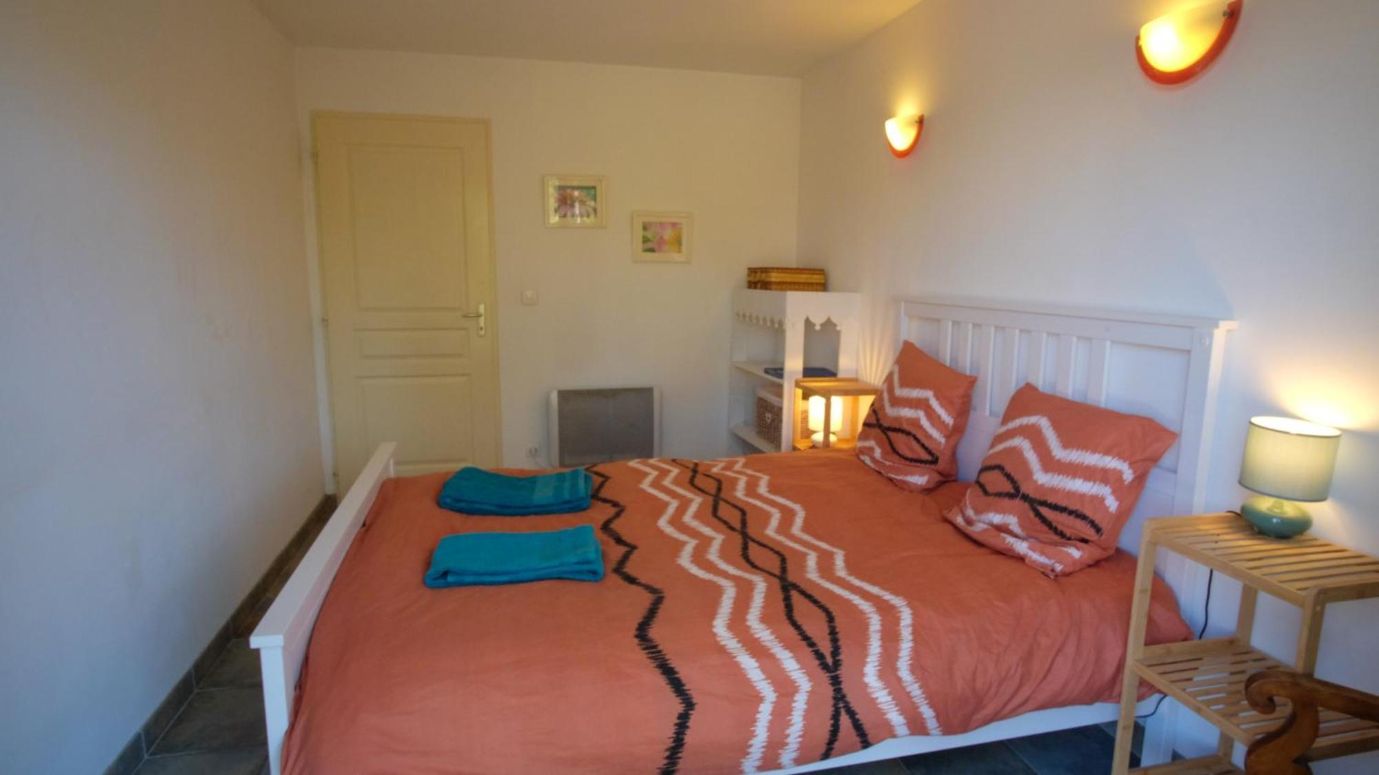 Gite Lechappee Bleue Dromoise - La Chambre Aouste-sur-Sye Экстерьер фото